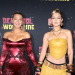 ¡Blake Lively y Gigi Hadid se visten con trajes rojos y amarillos con temática de ‘Deadpool y Wolverine’ en el estreno en Nueva York!